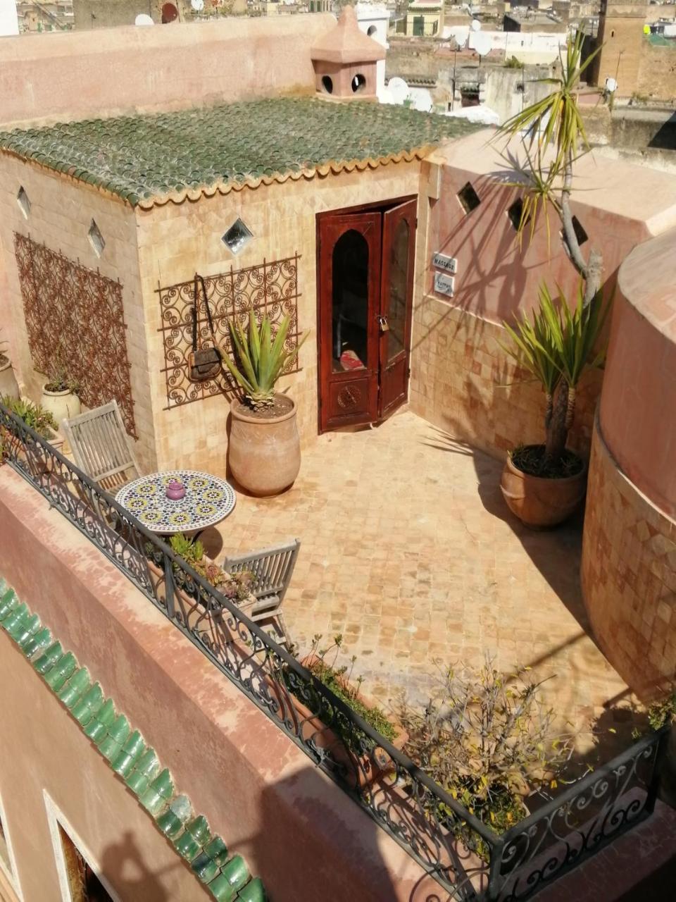 Les Bains De Fez Tara Bed & Breakfast Екстериор снимка